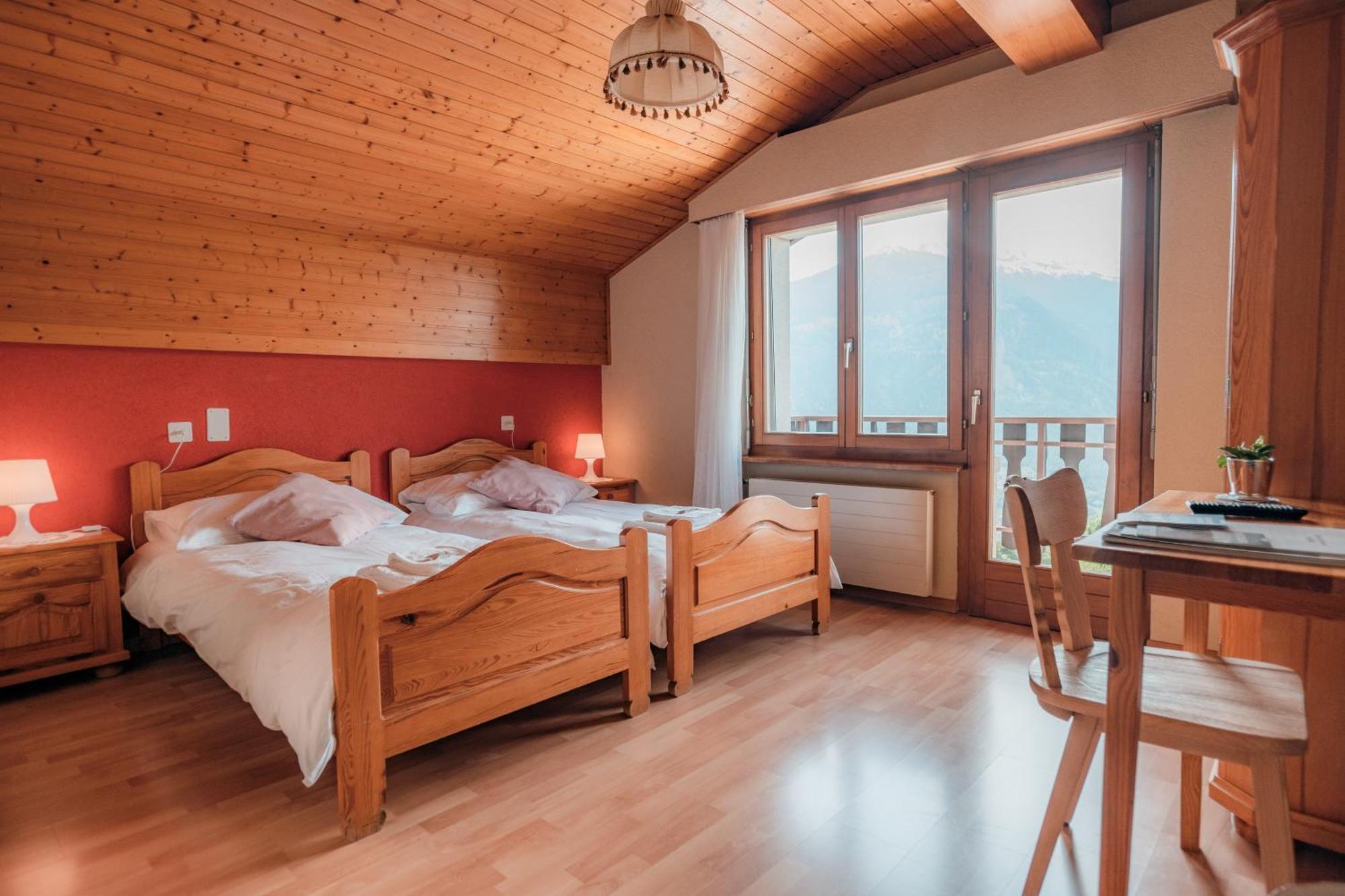 Отель Relais Fleuri Chermignon-d'en Bas Экстерьер фото
